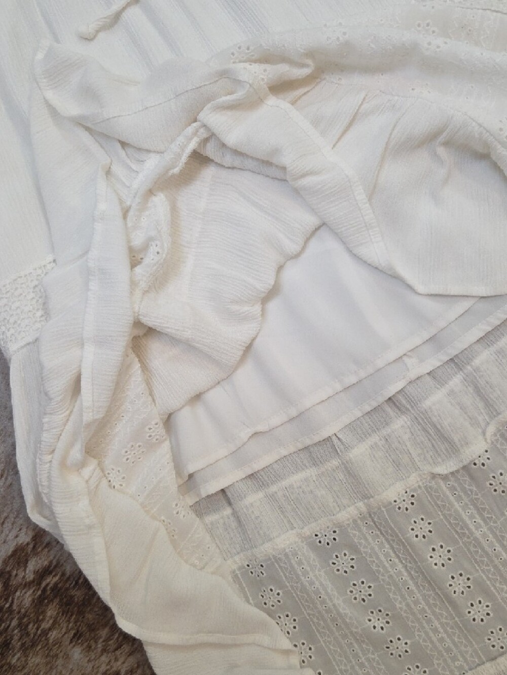 Knox Rose White Eyelet Maxi Dress with Tie Waist - Picture 5 of 7